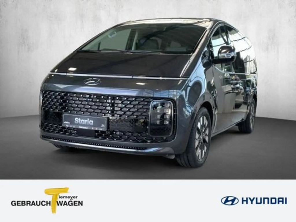Hyundai Staria Signature Vierwielaandrijving