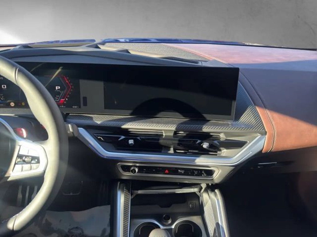 BMW XM