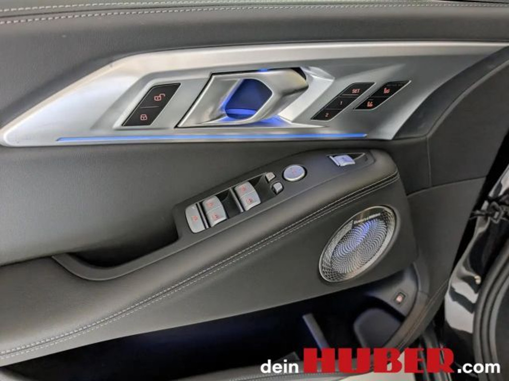 BMW XM
