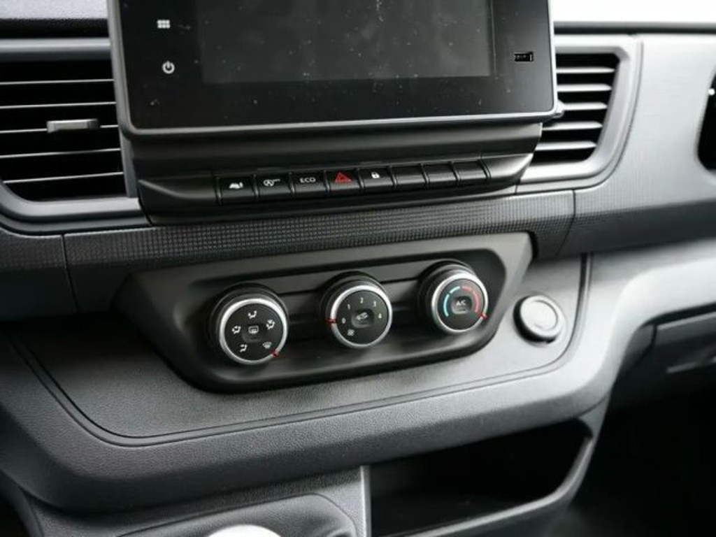 Nissan Primastar
