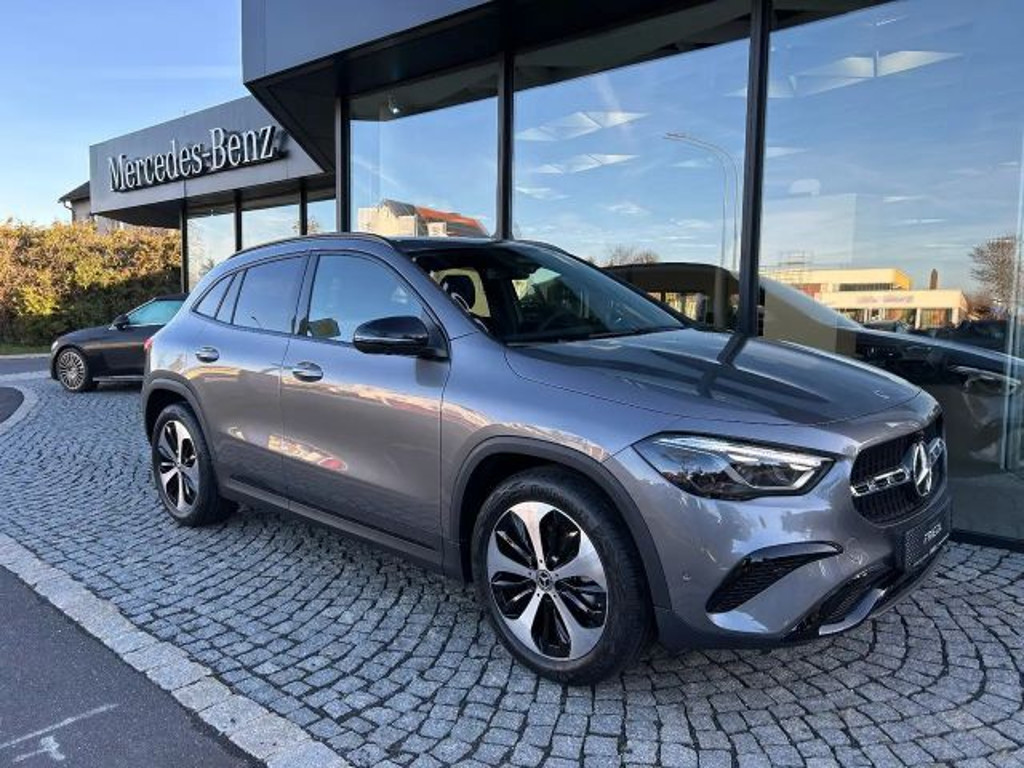 Mercedes-Benz GLA-Klasse