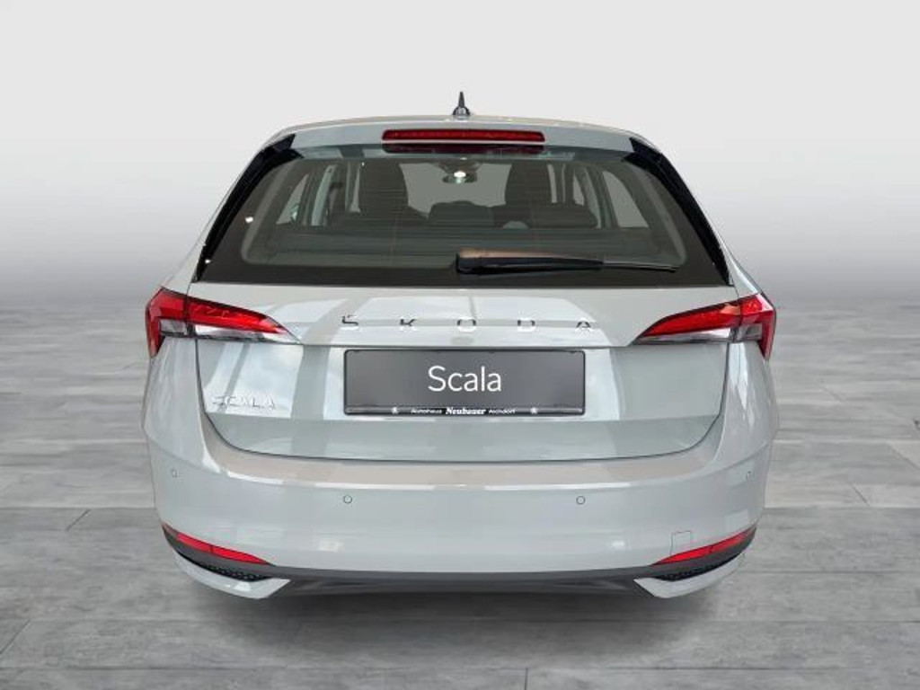 Skoda Scala Essence TSI