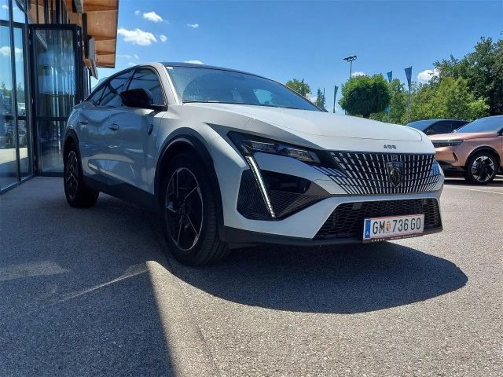 Peugeot 408