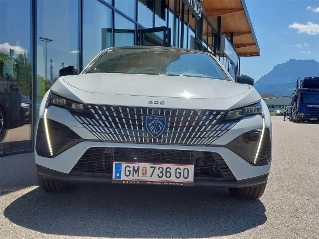 Peugeot 408