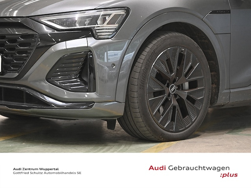 Audi Q8 e-tron