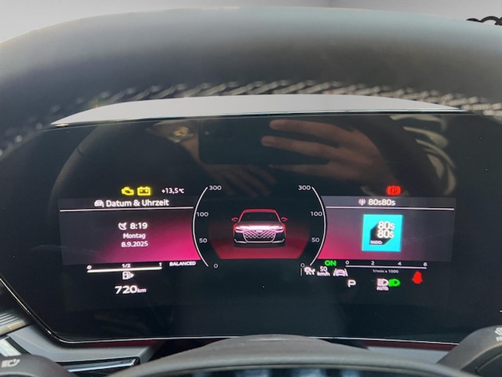 Audi A6 e-tron