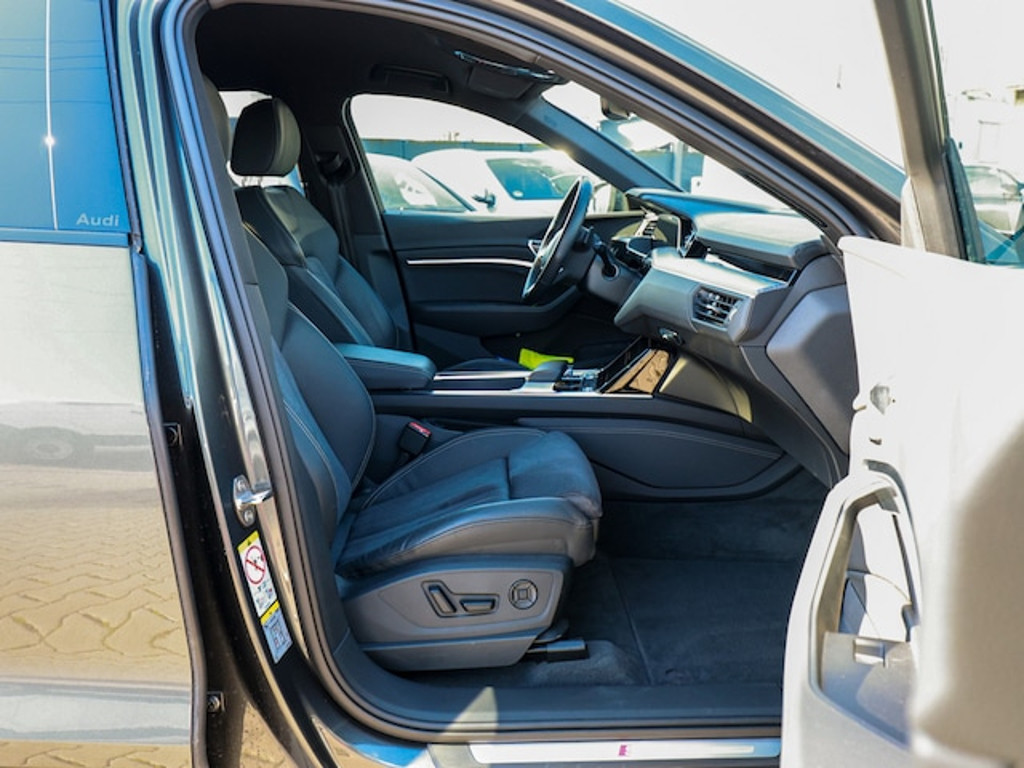 Audi Q8 e-tron