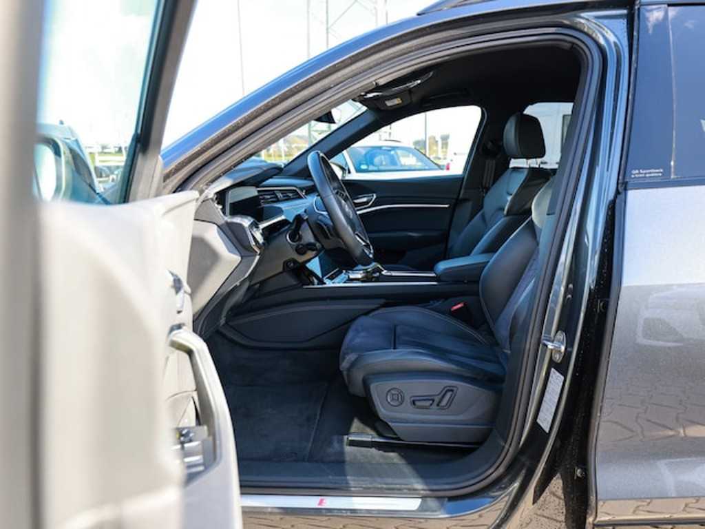 Audi Q8 e-tron