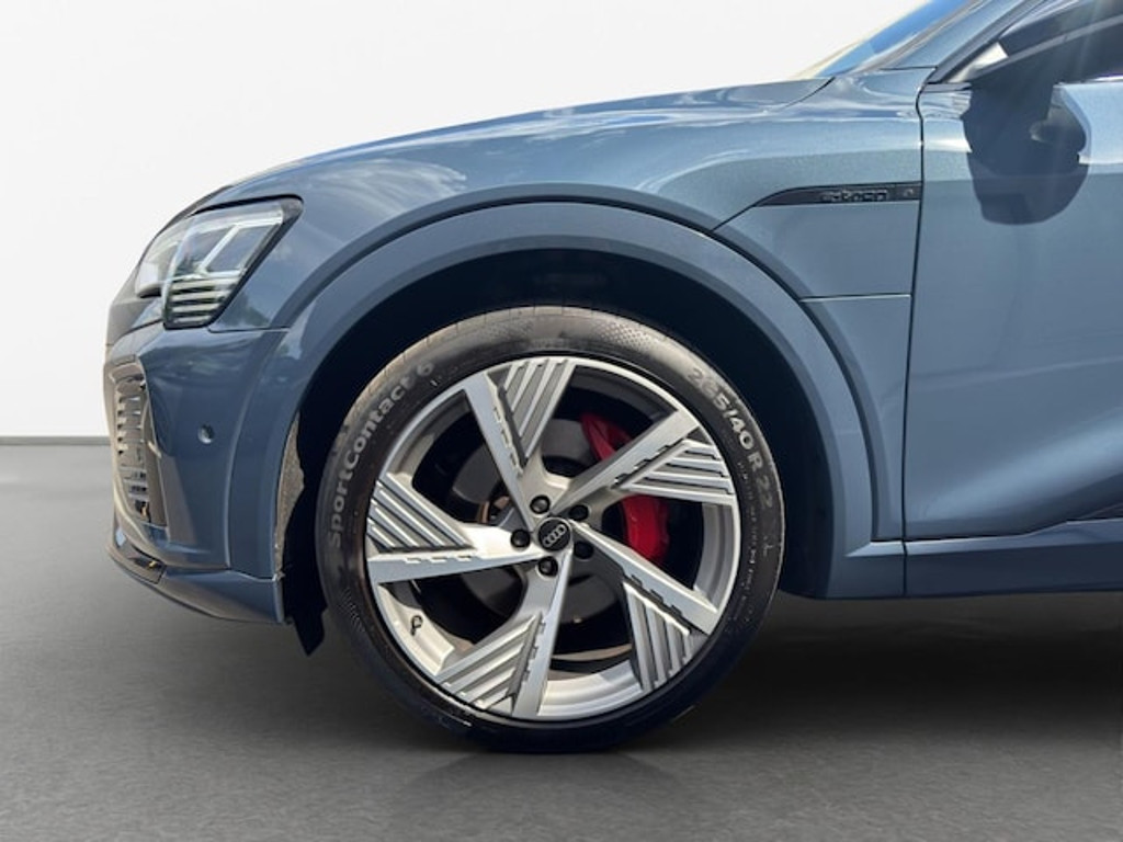 Audi Q8 e-tron