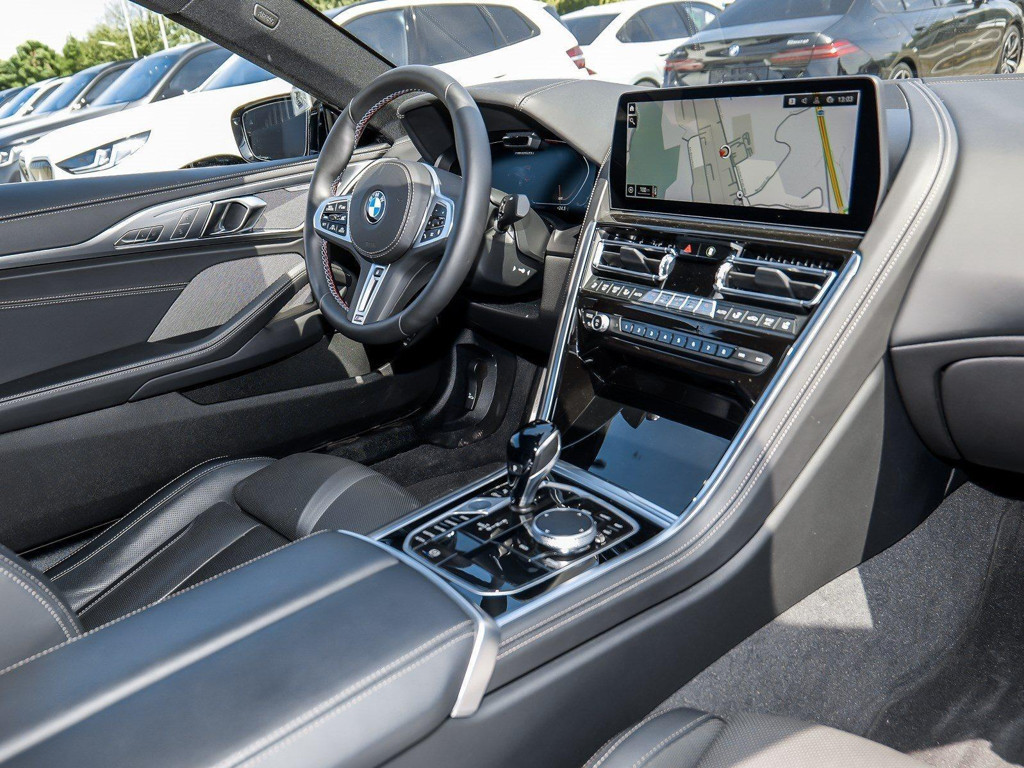BMW M850