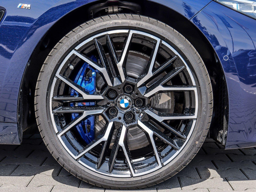 BMW M850