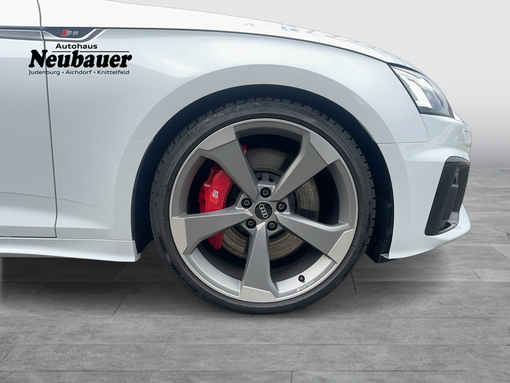 Audi S5