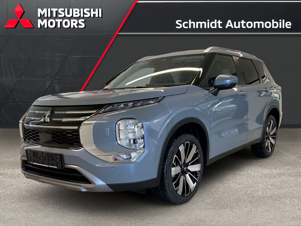 Mitsubishi Outlander PHEV 4WD