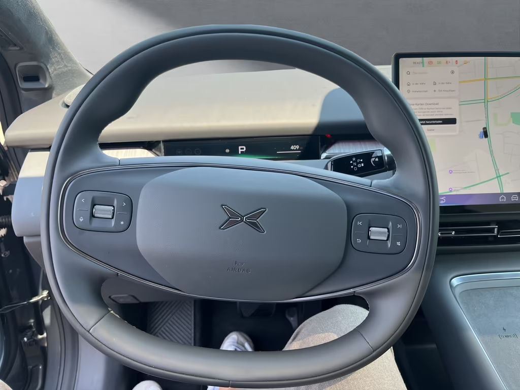 Xpeng P7