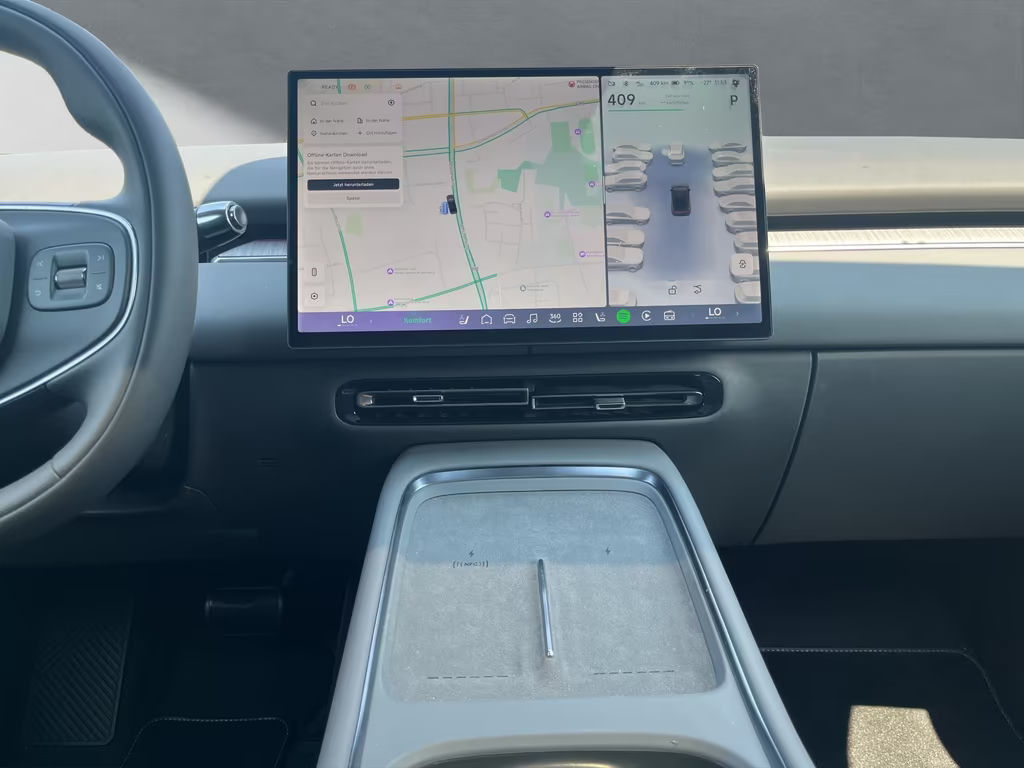 Xpeng P7