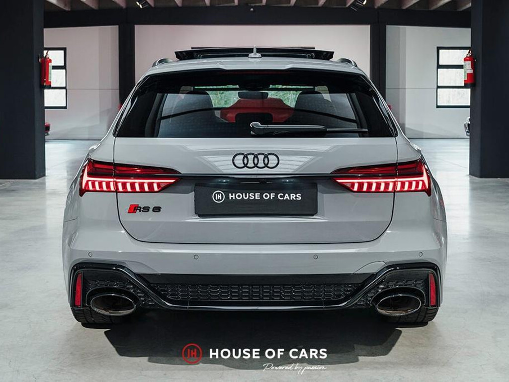 Audi RS6