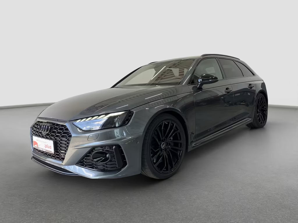 Audi RS4