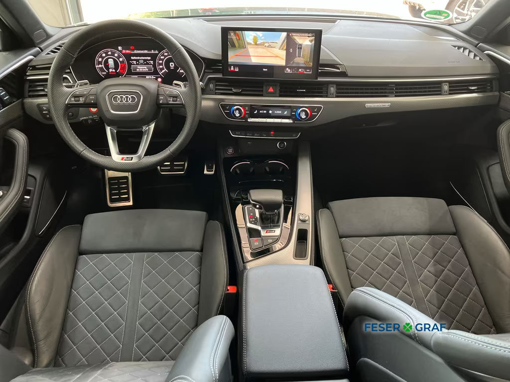 Audi RS4