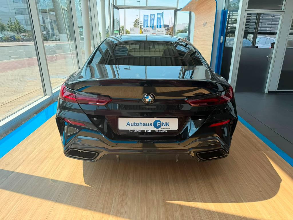 BMW M850