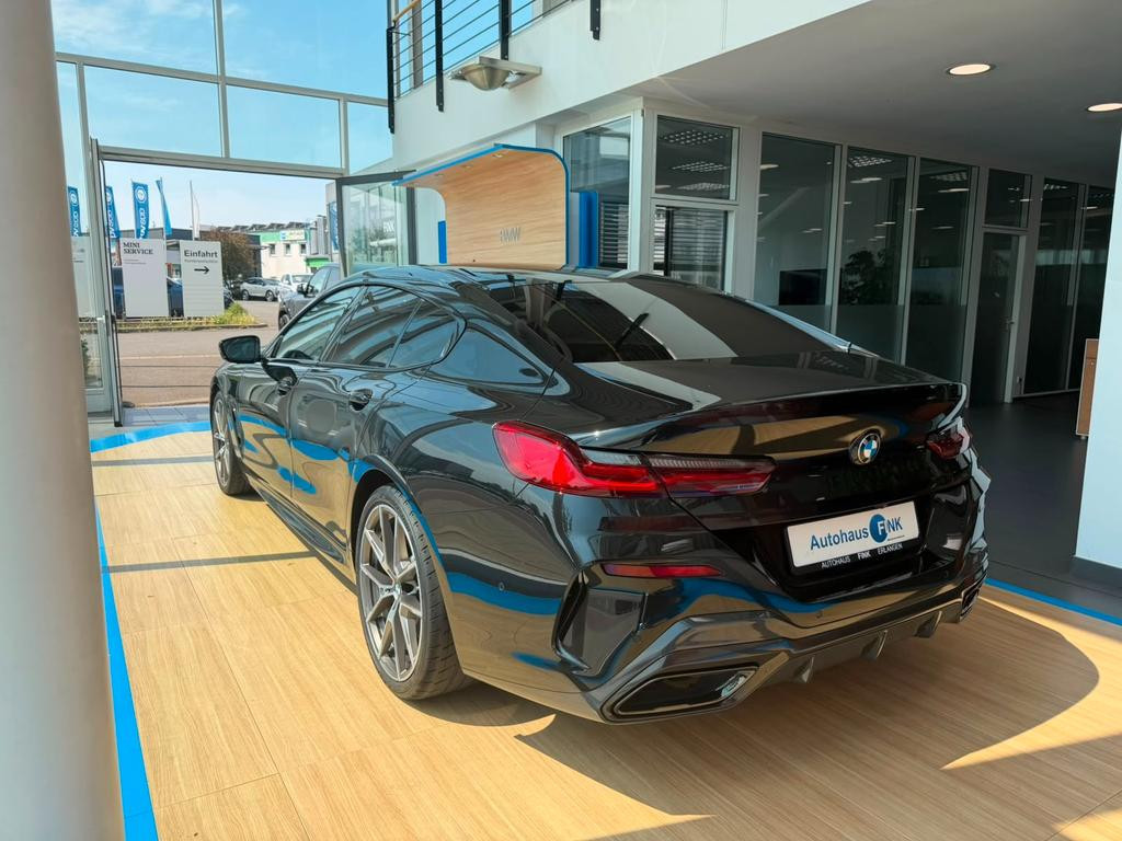 BMW M850