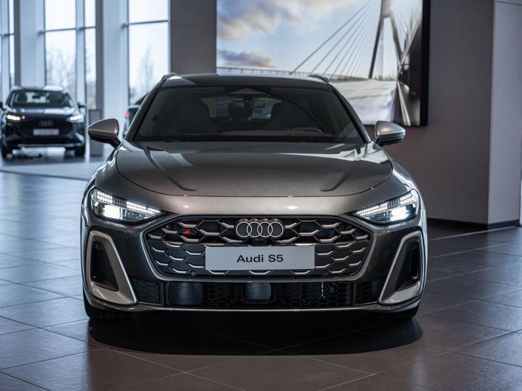 Audi S5