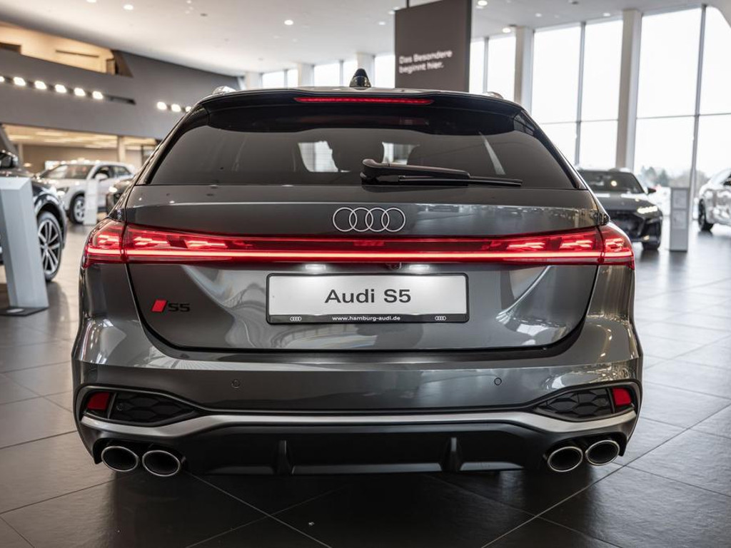 Audi S5