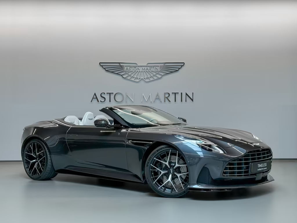 Aston Martin DB12 4.0 V8