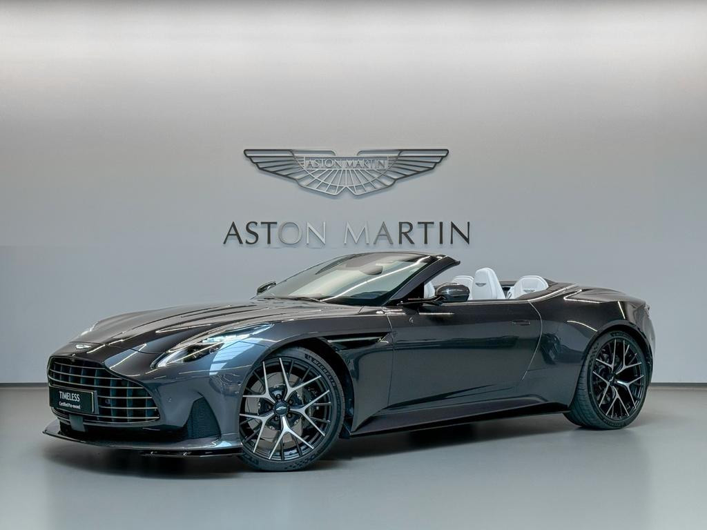 Aston Martin DB12
