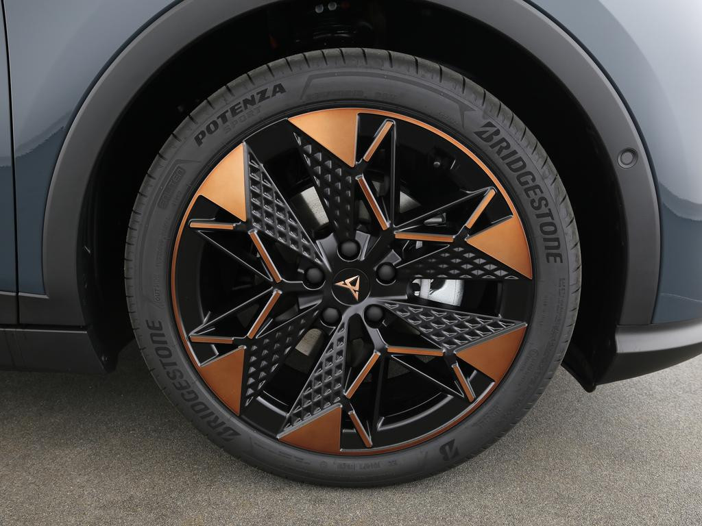 Cupra Raval