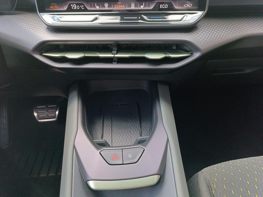 Cupra Raval