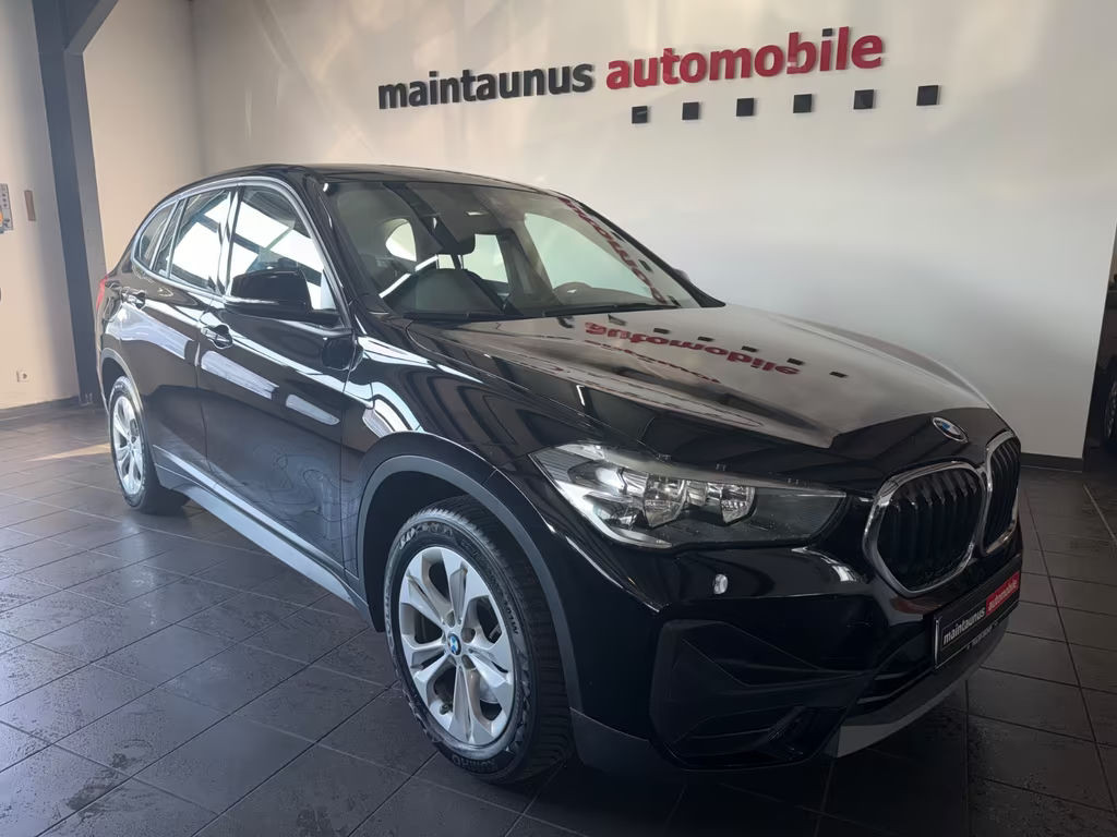 BMW X1 xDrive Advantage pakket