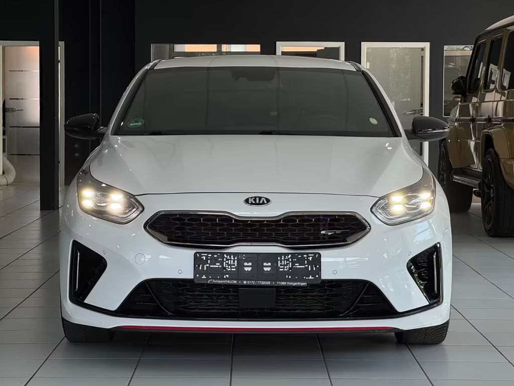 Kia ProCeed