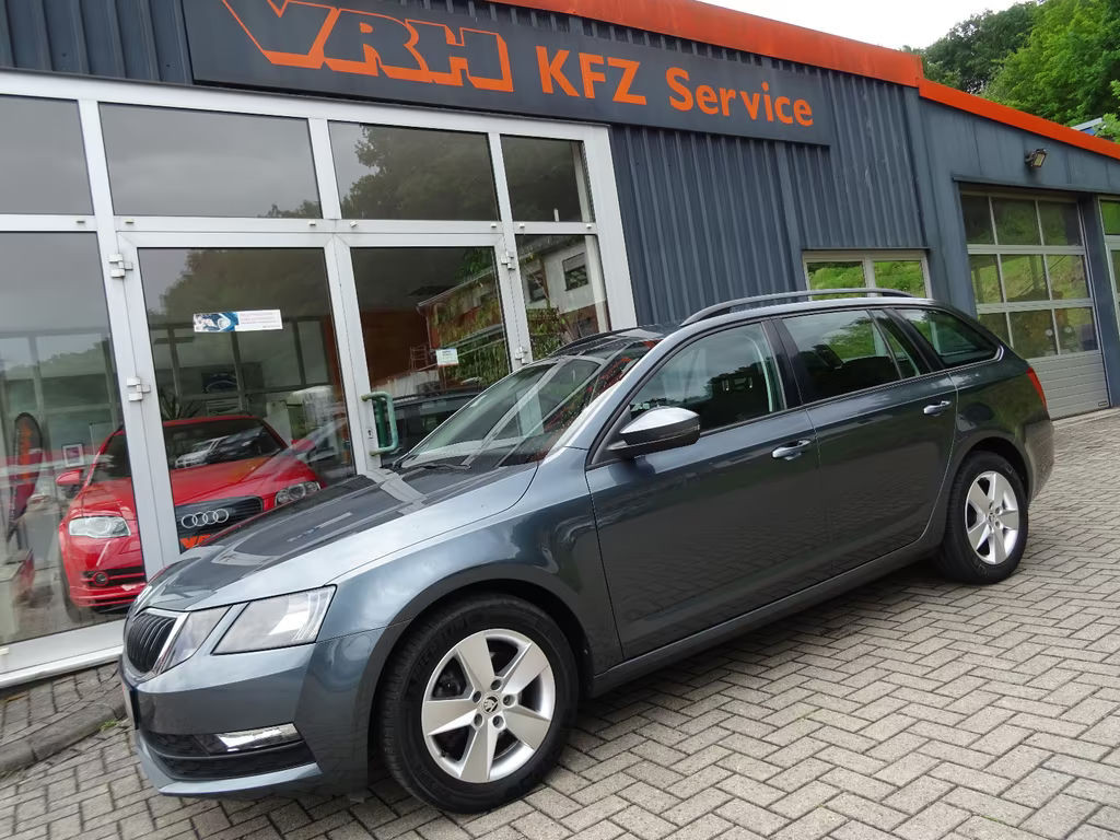 Skoda Octavia Combi Tour
