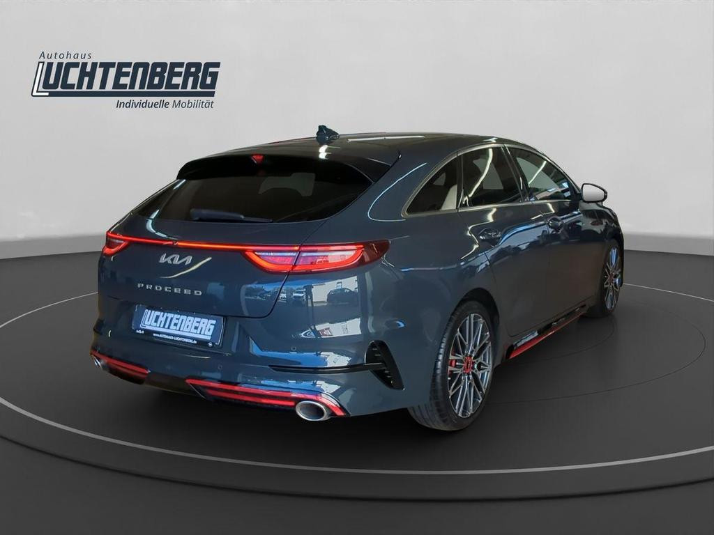 Kia ProCeed