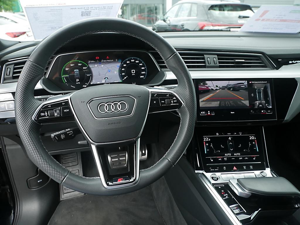 Audi Q8 e-tron