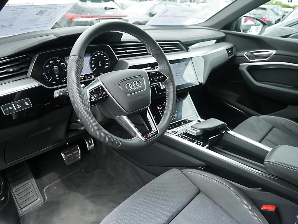 Audi Q8 e-tron