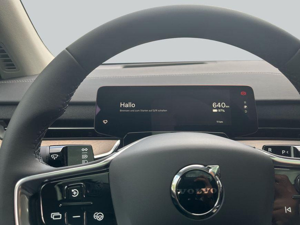 Volvo EX90
