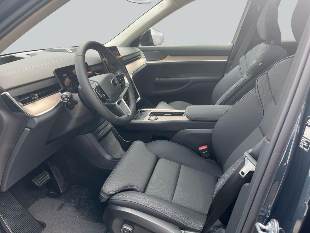 Volvo EX90