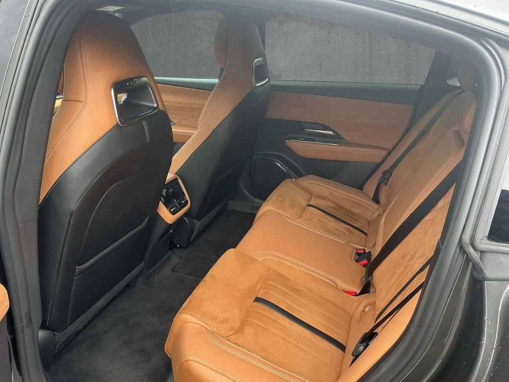 Mazda 6e