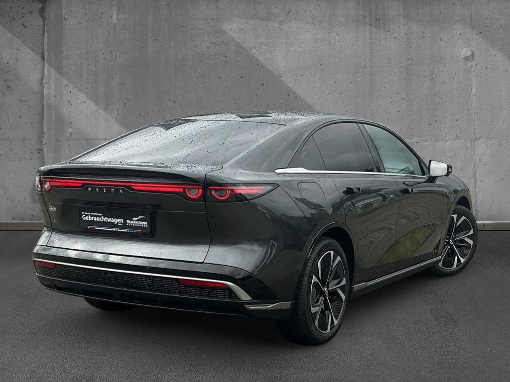 Mazda 6e