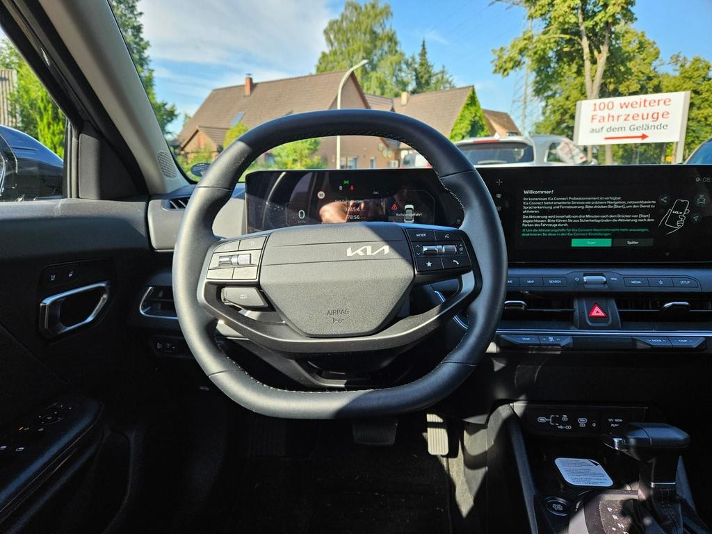 Kia K4