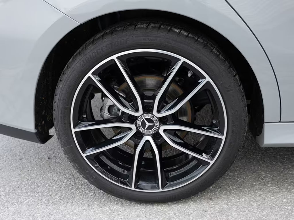 Mercedes-Benz CLA-Klasse CLA 220 AMG Line Sport Edition Coupé Sportpakket CLA 220 d