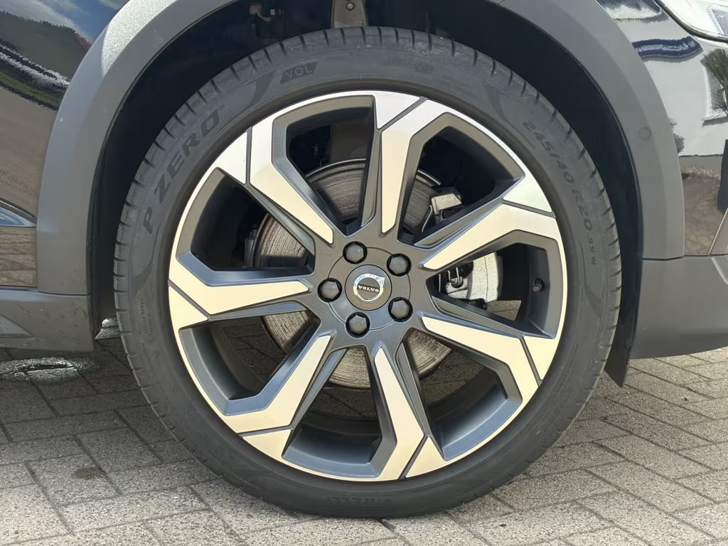 Volvo V60 Cross Country