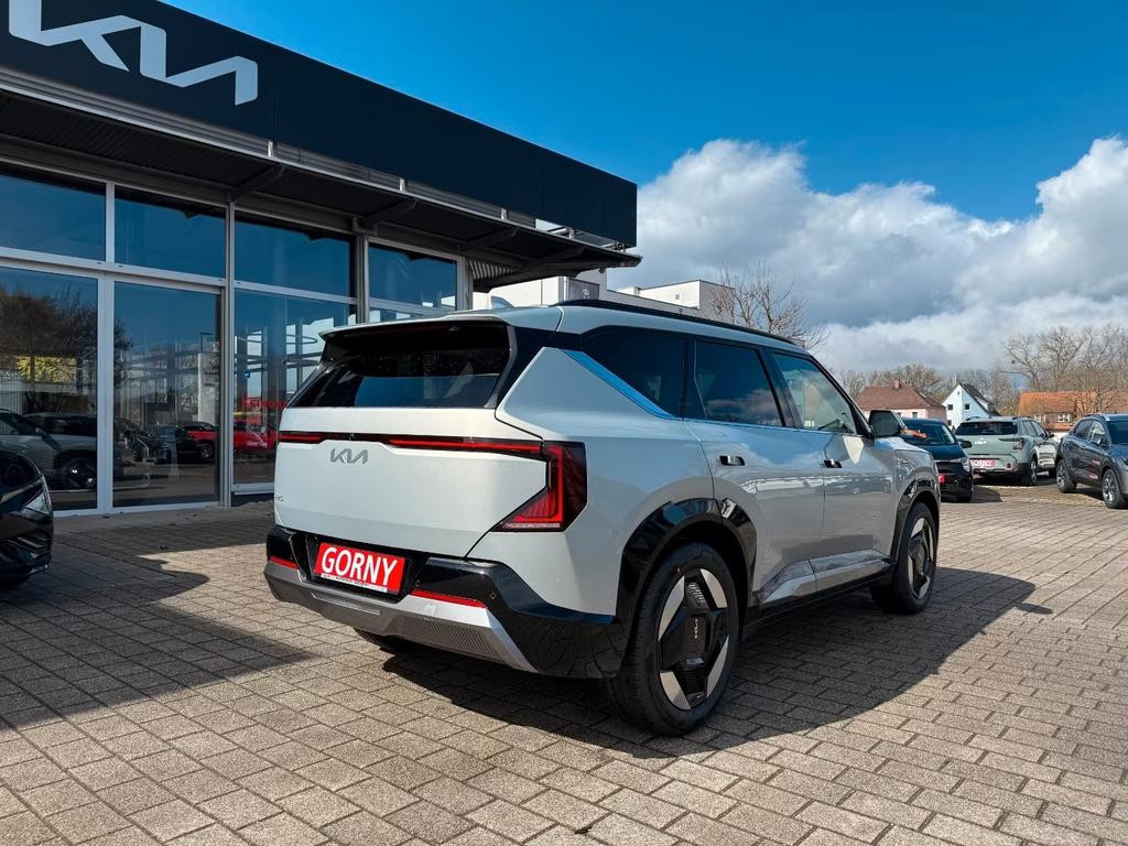 Kia EV5