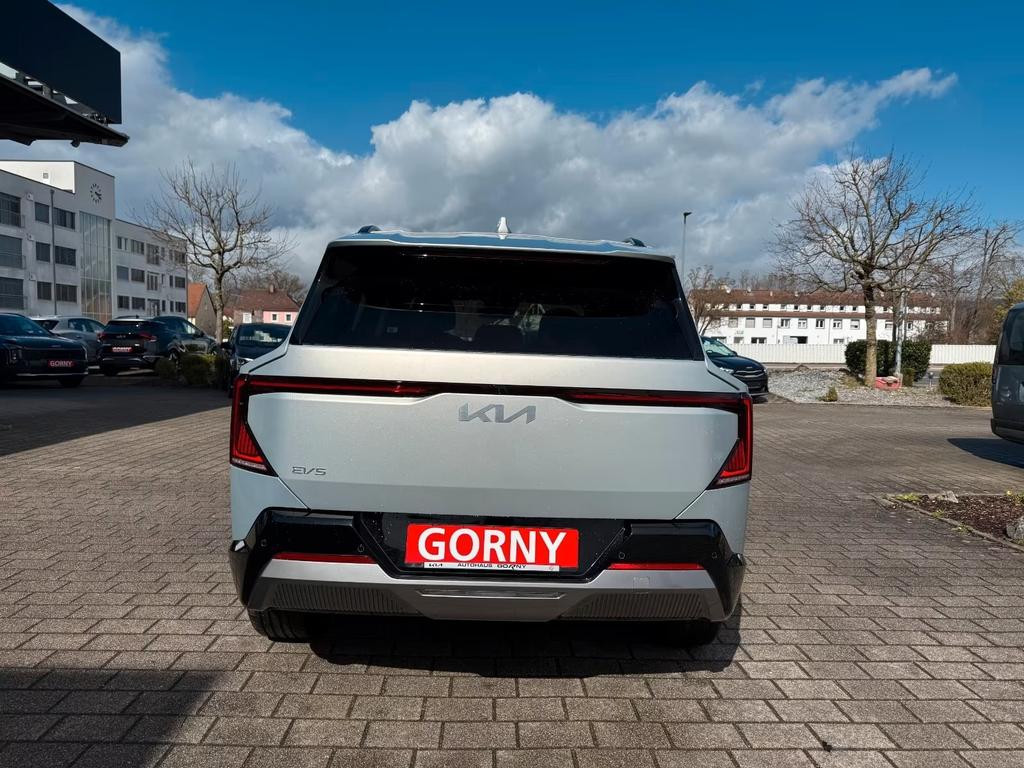 Kia EV5
