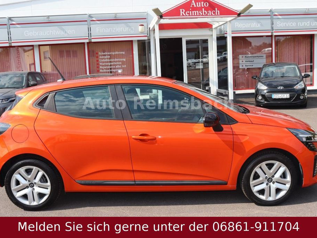 Renault Clio E-Tech Hybrid