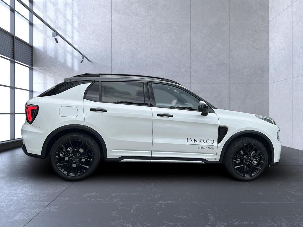 Lynk&Co 01
