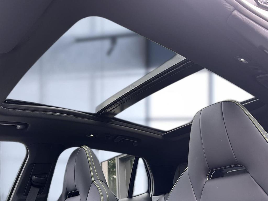 Lynk&Co 01