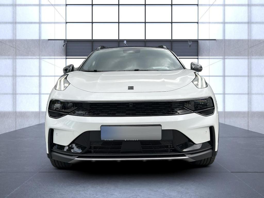 Lynk&Co 01