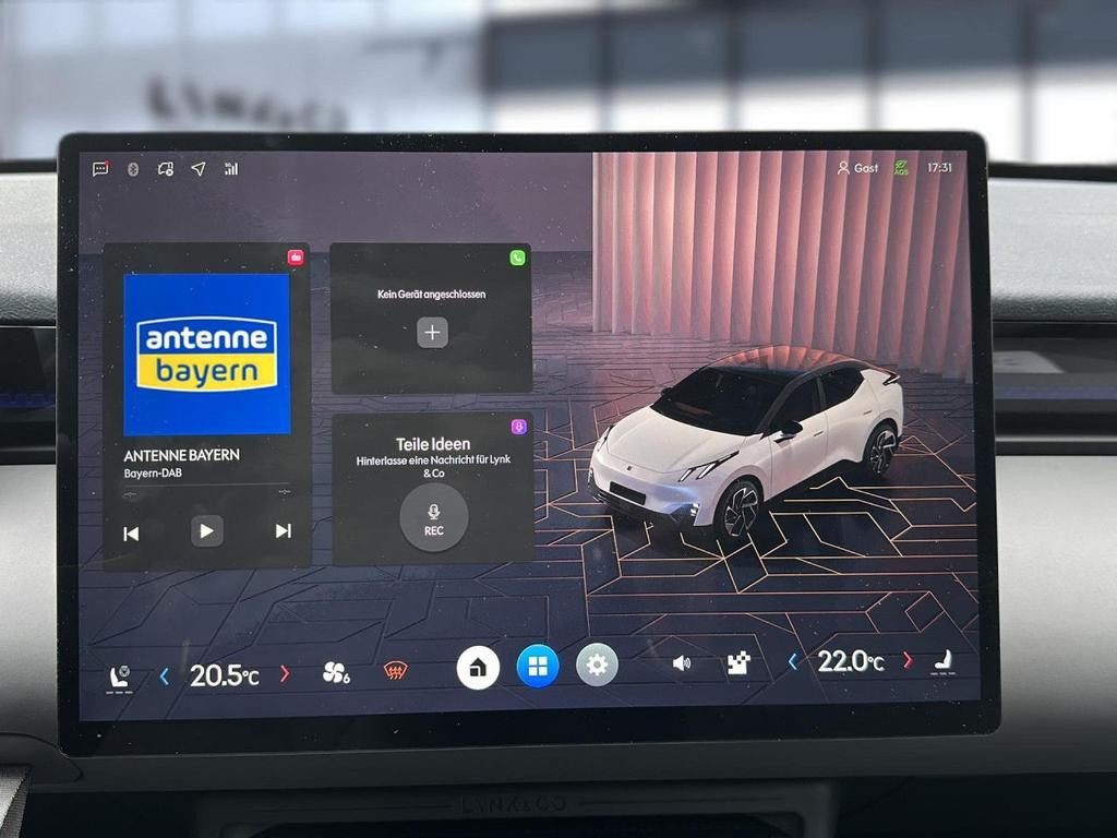 Lynk&Co 02